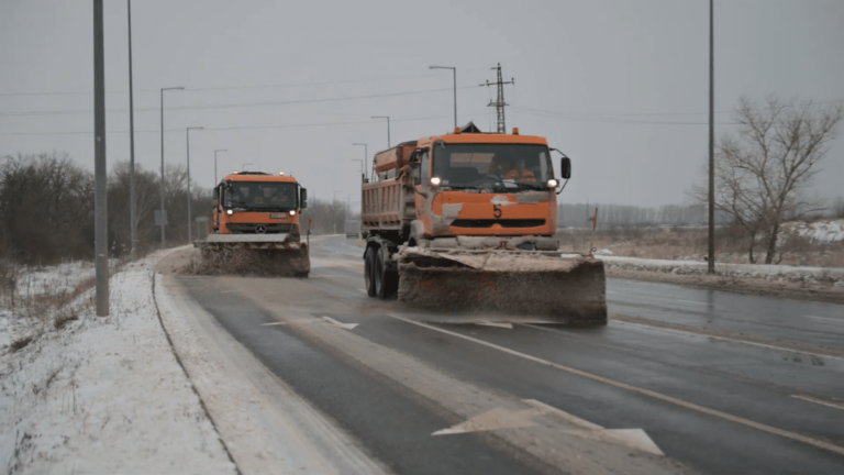 Százezer tonna sót szórt ki a Magyar Közút ezen a télen az utakra