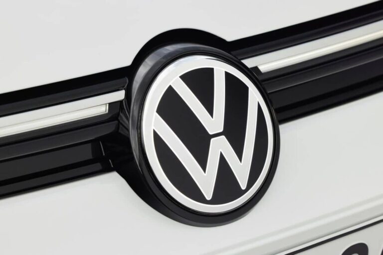 Beperelt a Volkswagen egy márkakereskedést a gyenge eladások miatt