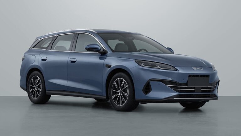 Plug in hibrid kombit hozhat Európába a BYD