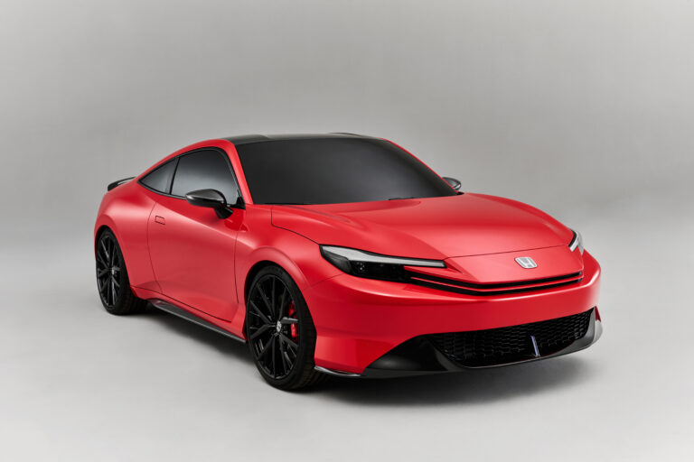 Íme az első felvételek az új Honda Prelude utasteréről!