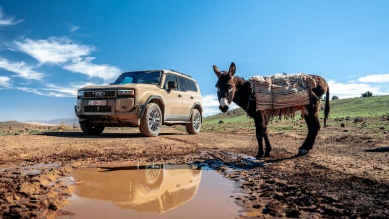 Lágy hibrid rásegítést kap a Toyota Land Cruiser!