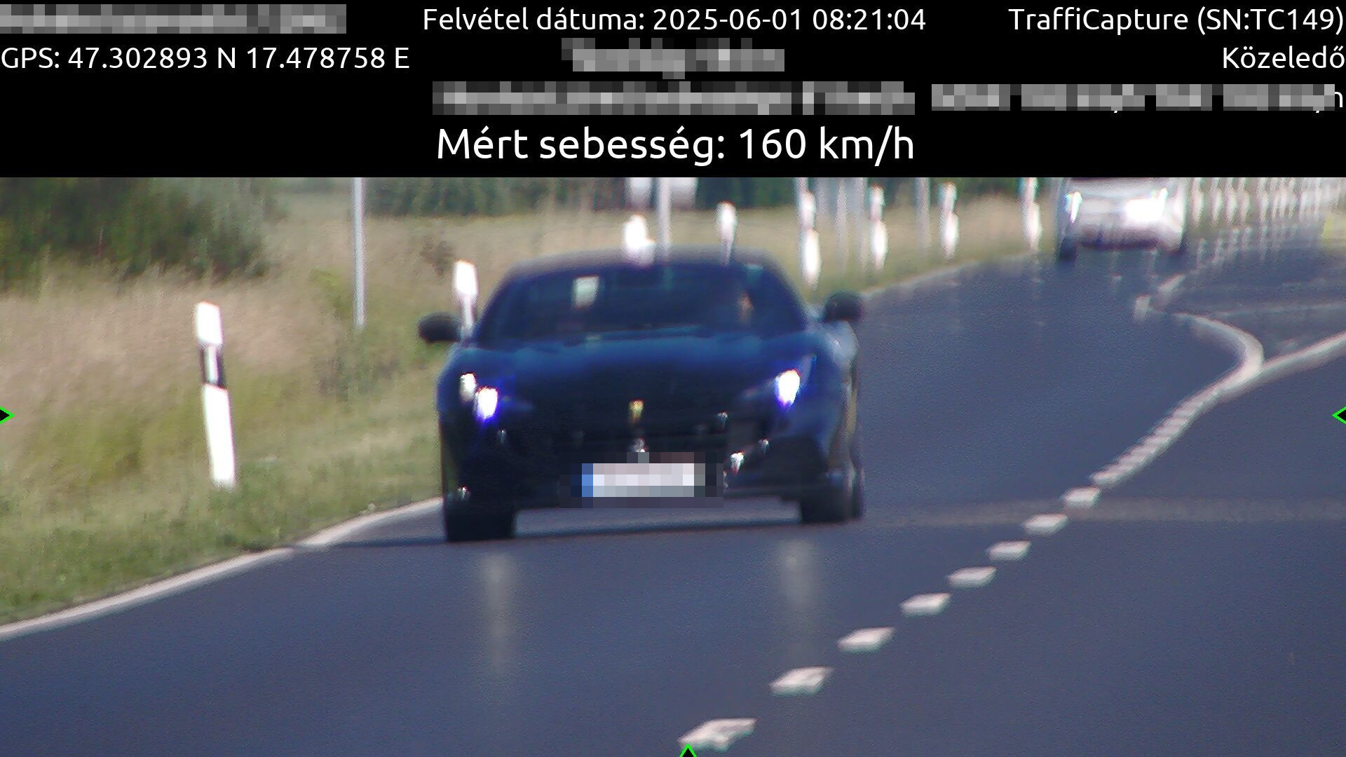 Ferrarit fotóztak a rendőrök Pápán, íme a sofőr jutalma!
