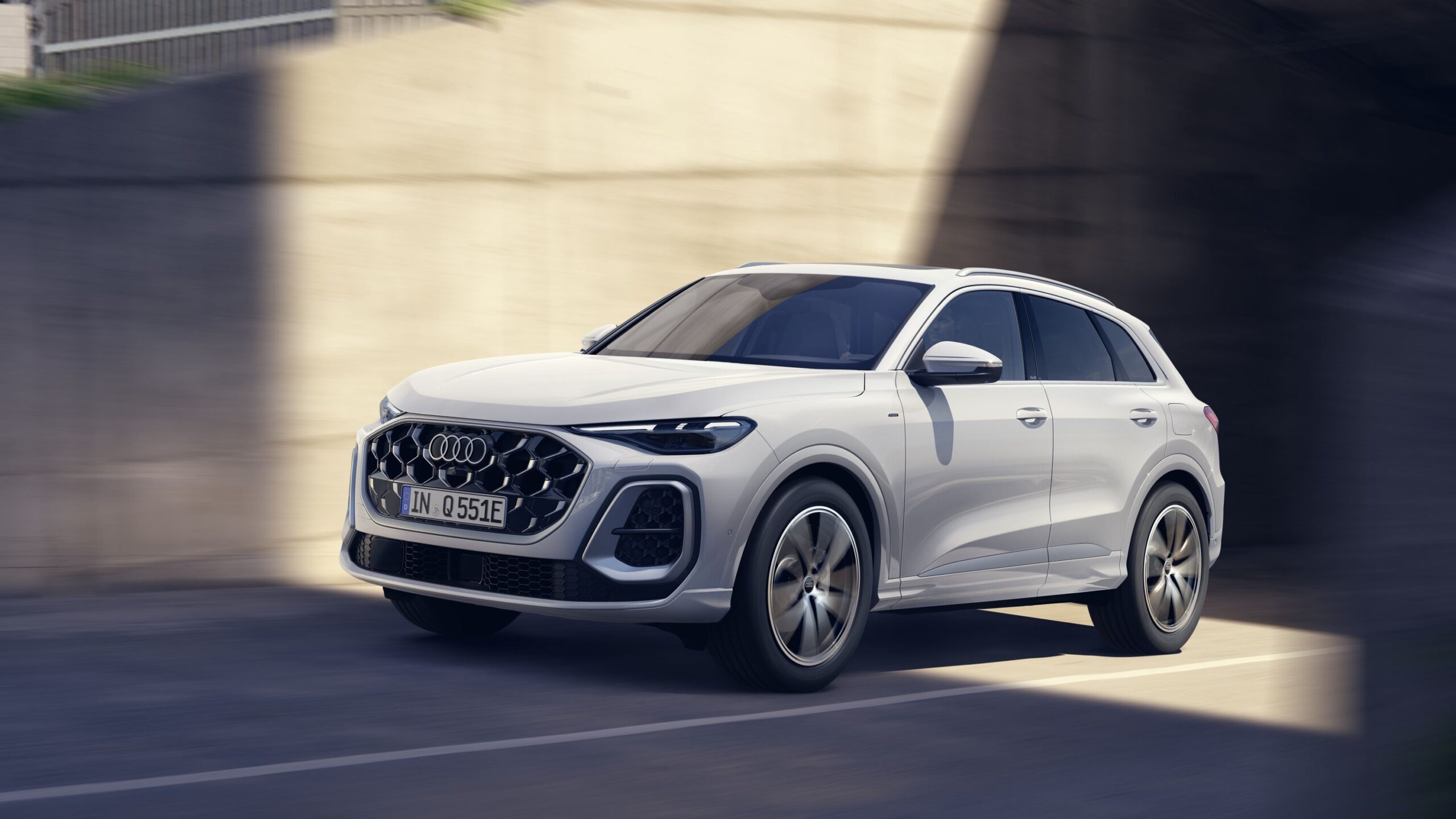 Audi Q5 SUV e-hybrid