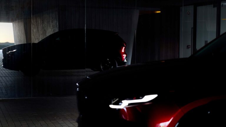 Íme az első hivatalos fotók a Mazda CX-5 új generációjáról!