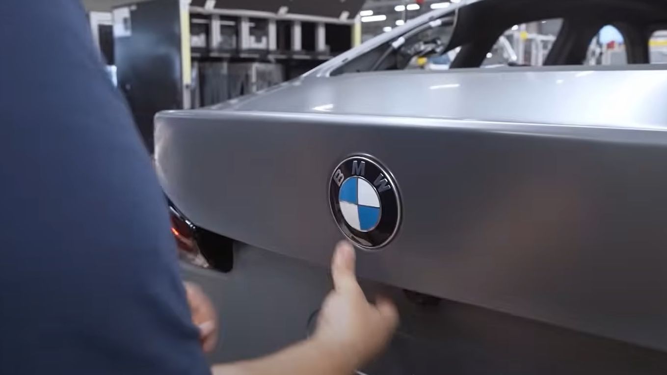BMW2-es_gyar