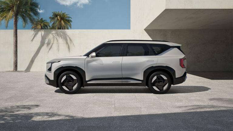 Kifejezetten Európára szabta új SUV modelljét a Kia!