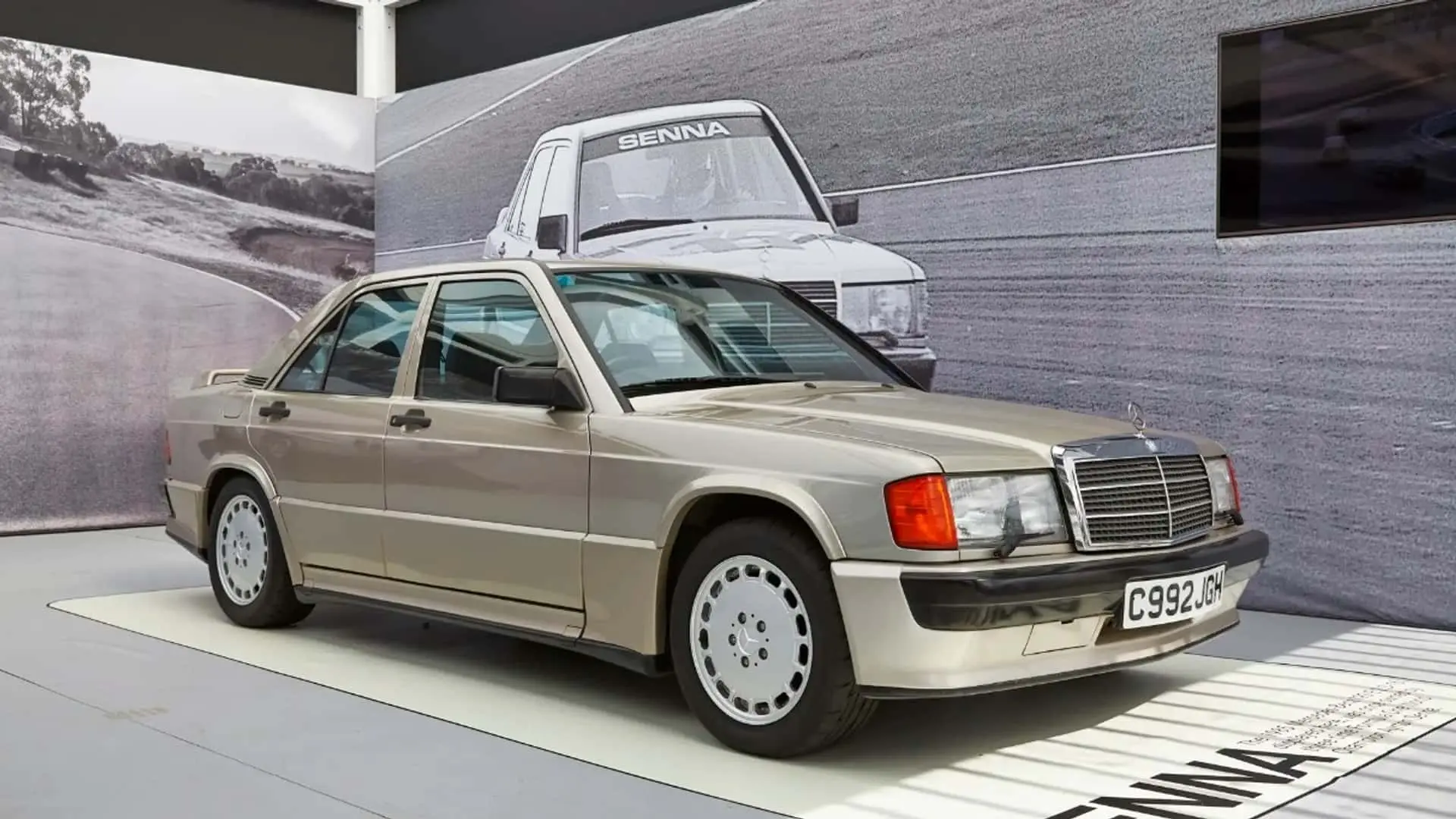 Érhet ennyit egy 190-es Mercedes?
