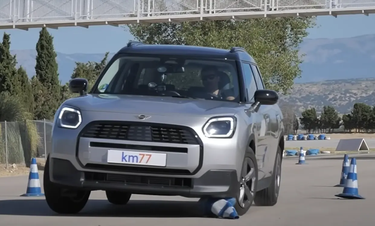 Nehezen boldogult a jávorszarvasteszten a Mini Countryman