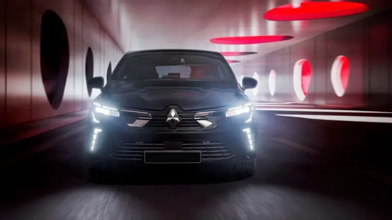 Kizárólag SUV-ok értékesítésére áll át ez a japán gyártó