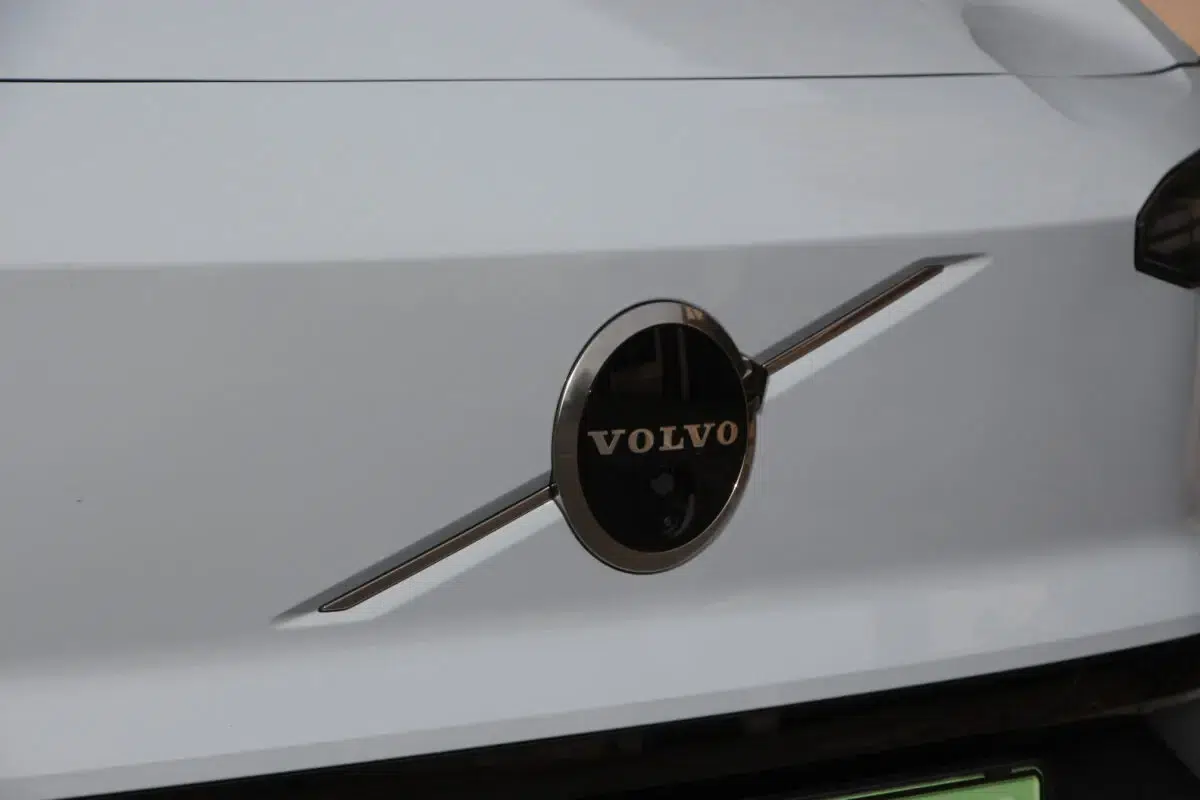 Érkezik a Volvo legújabb szabadidő-autója! Ekkor mutatják be!