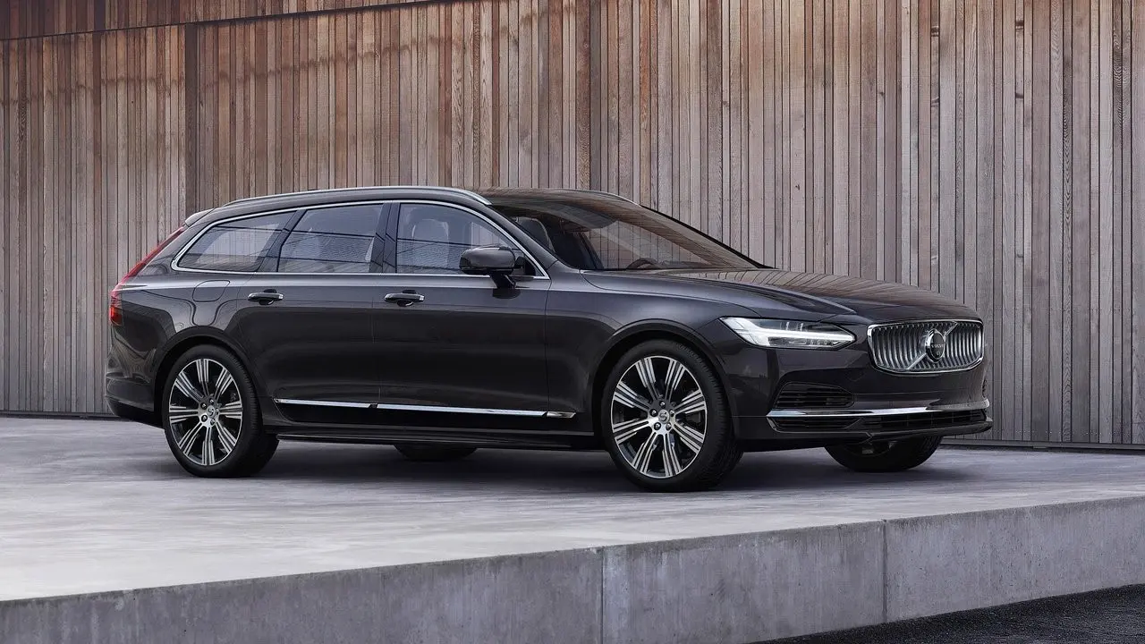 Nyugdíjazta legnagyobb kombiját a Volvo