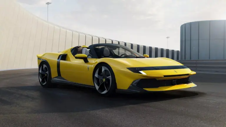 Ismerős néven érkezik a Ferrari csúcsmodellje