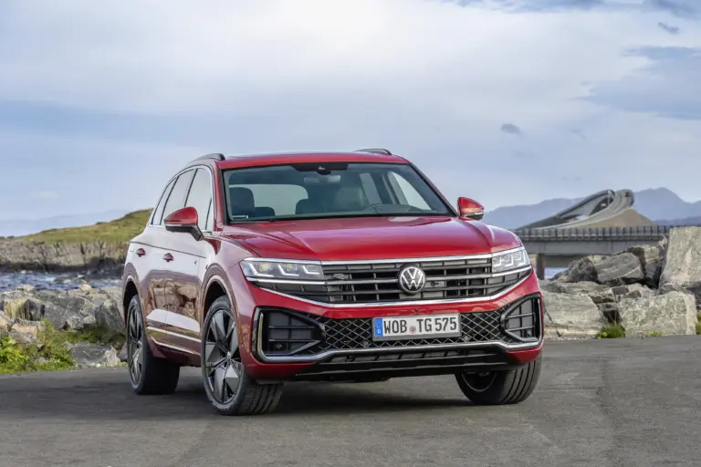 Nem hagyja végleg eltűnni a Touareget a VW, mégis jöhet az utód!
