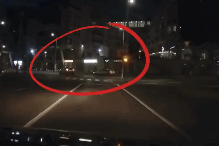 A rendőrök orra előtt veszélyeztette mások életét a Toyota sofőrje