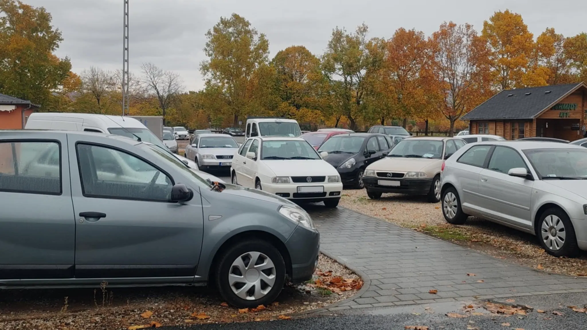 Tovább öregedett a hazai autópark: ennyi idős ma egy átlagos autó Magyarországon!