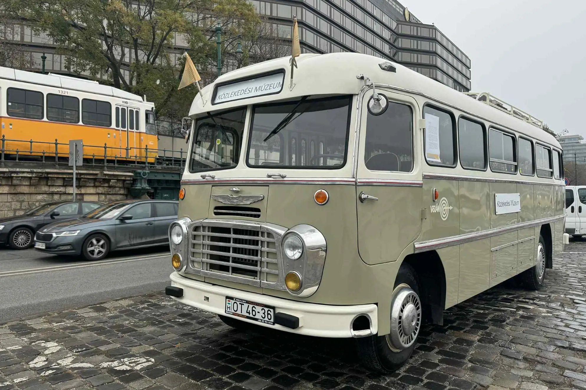 Te is utazhatsz régi Ikarus buszokon!