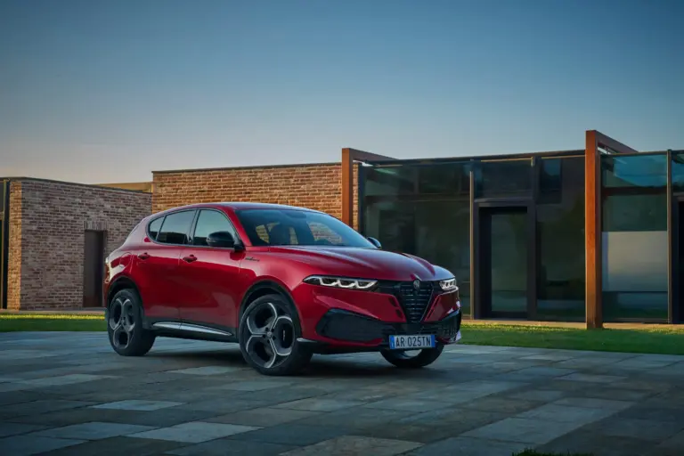 Már itthon is rendelhető a frissített Alfa Romeo Tonale! Íme a pontos ára!