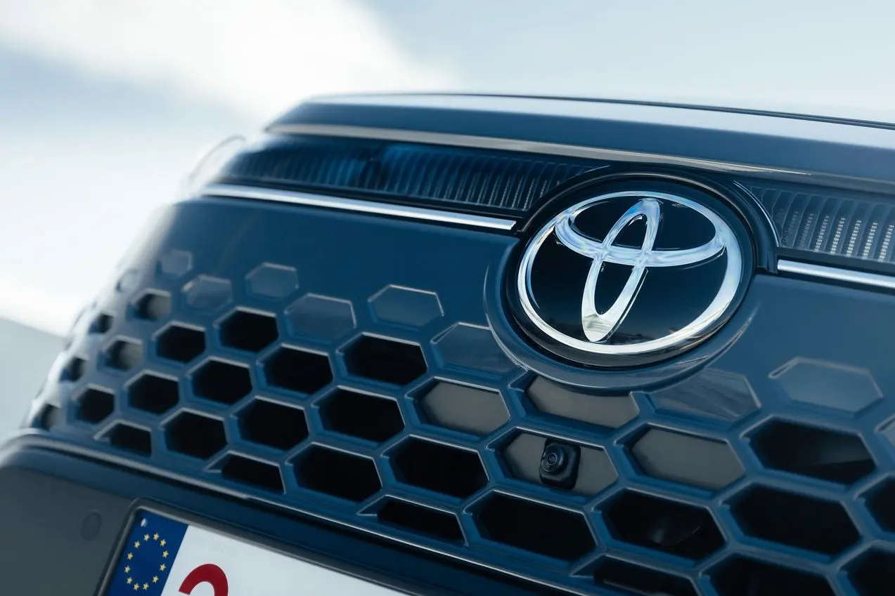 Ennyi autót adott el a Toyota, hogy a világ legnagyobb autógyártója maradhasson