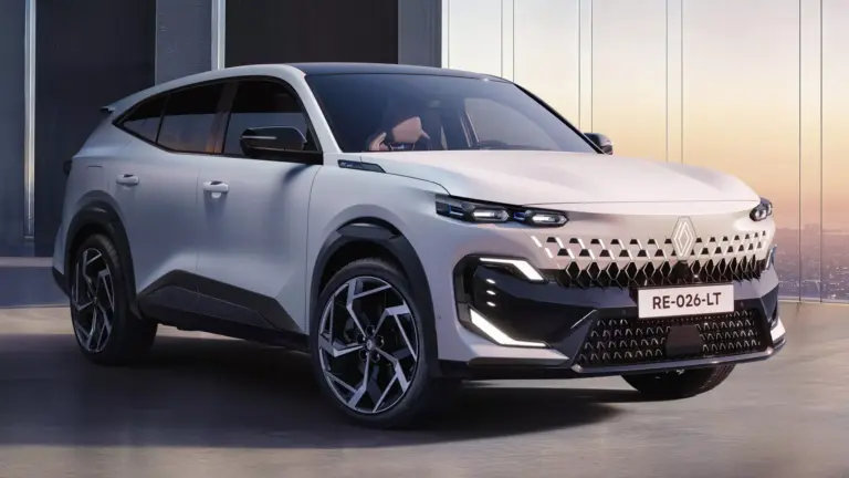 Megérkezett a tiltott gyümölcs: íme a kínai alapokra épülő Renault prémium SUV!