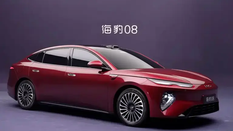 Kell ekkora elektromos hatótáv egy Plug-in hibridbe? A BYD válasza igen!