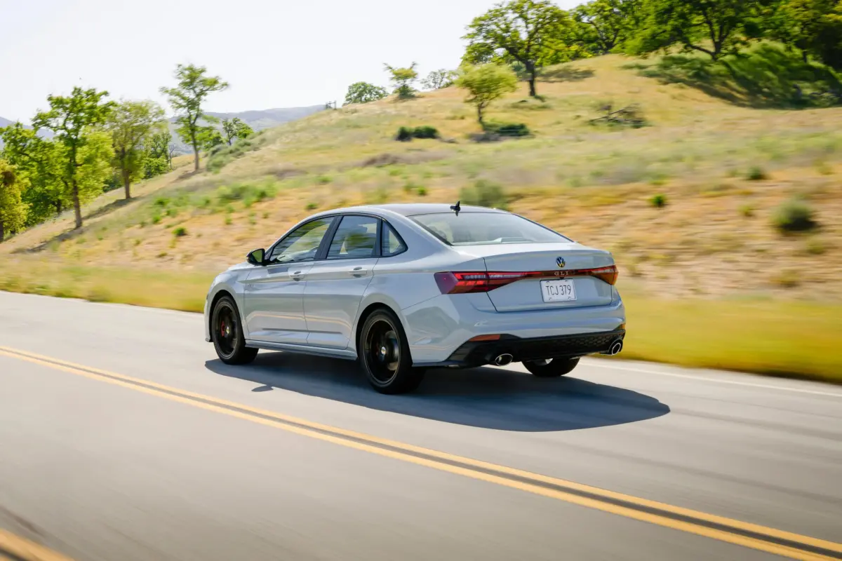 2025-Jetta-GLI-526-1