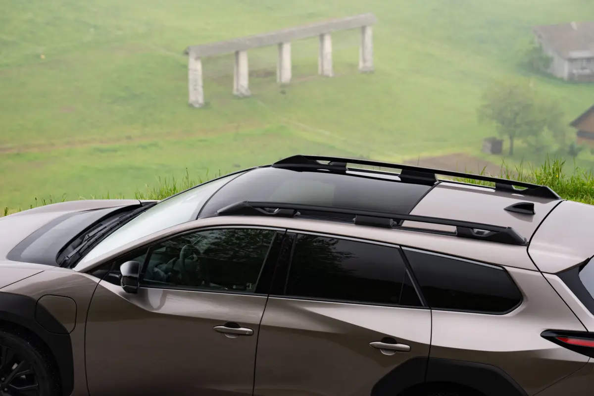 2026_Toyota bZ4X Touring_AWD_Brilliant Bronze Metallic_exterior_007
