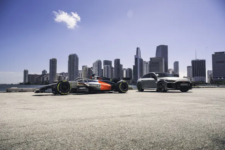 F1-es autó által inspirált külsővel rója a köröket Miamiban az új Audi RS 5!