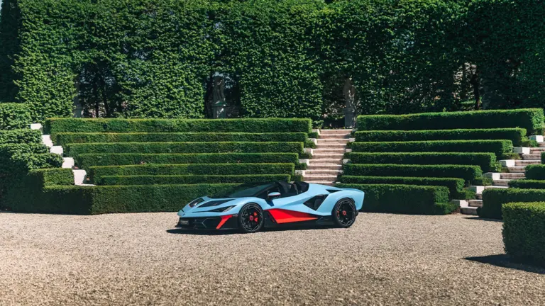 Ennyire gyors, nyitott tetős Lamborghini még nem volt!