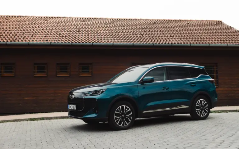 Túl szép, hogy igaz legyen? – Chery Tiggo 7 PHEV teszt