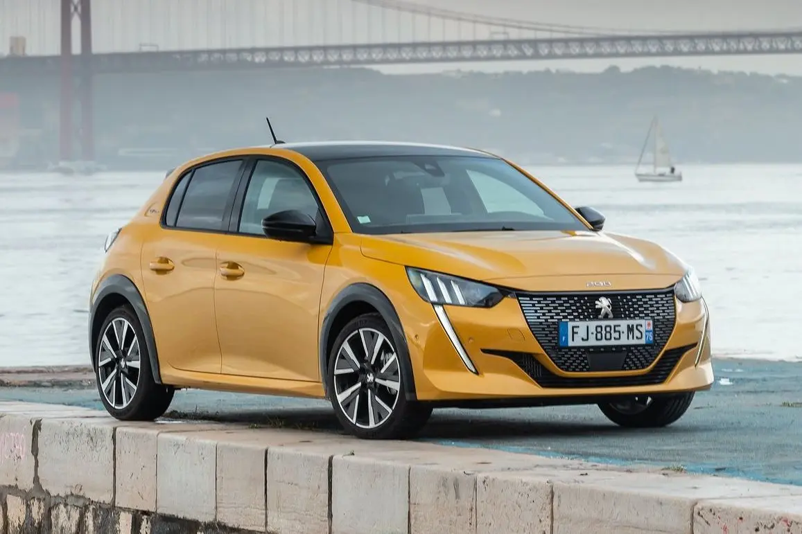 Peugeot-208-2020-1280-ec33520c4a09eee67d0a09b3a111e9fd6f