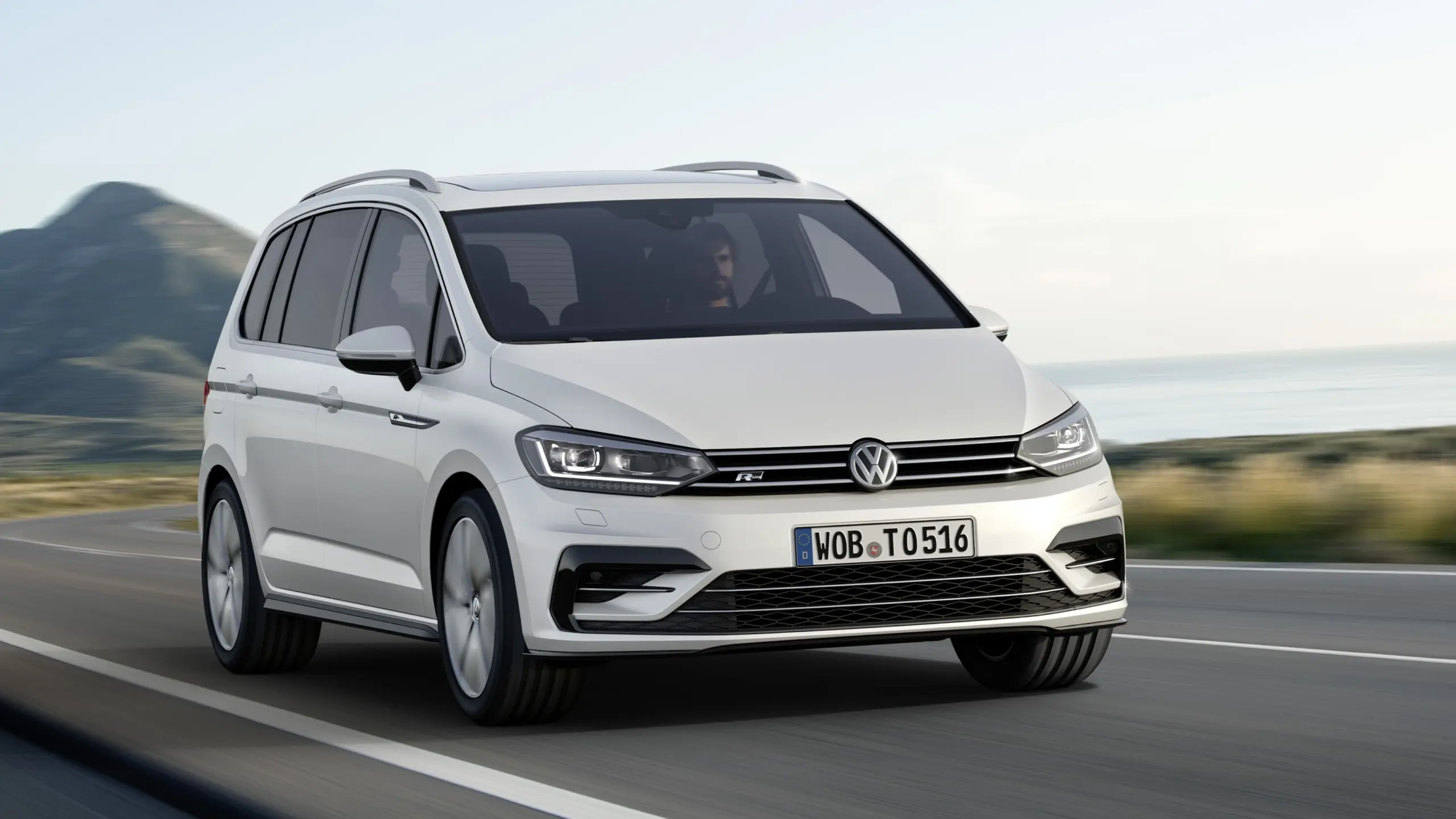 Kukázta a Volkswagen az utolsó egyterűjét is, végleg elbúcsúzott a Touran