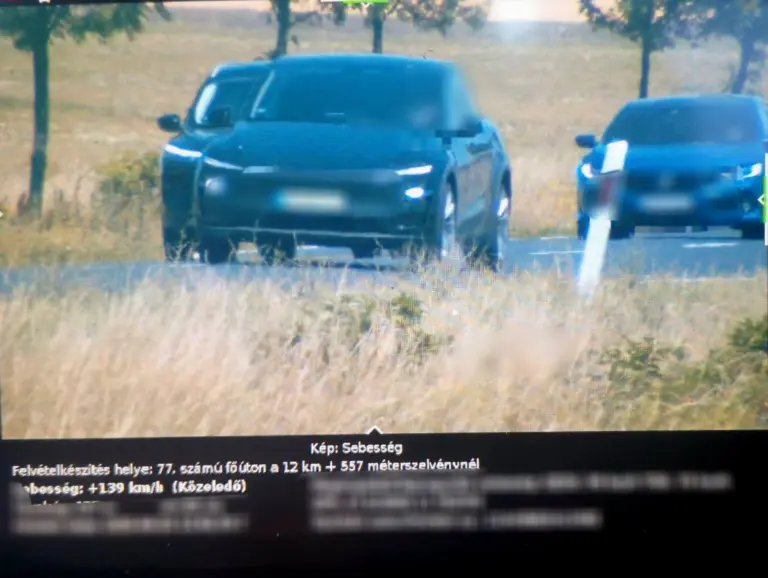 139 km/órával előzött: ekkora bírság lett a vége!
