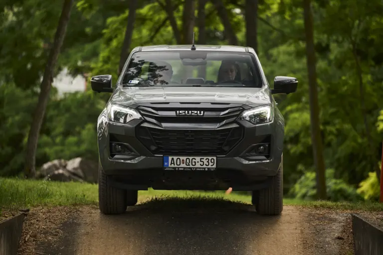 Az új Isuzu D-Max megmutatta, miért ragaszkodnak hozzá a pickup rajongók