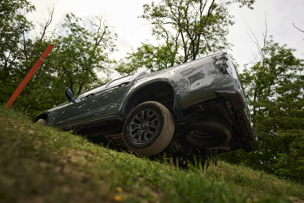 AW_KGM_M_GRAND_ISUZU_D_MAX_HUNGAROROING_264