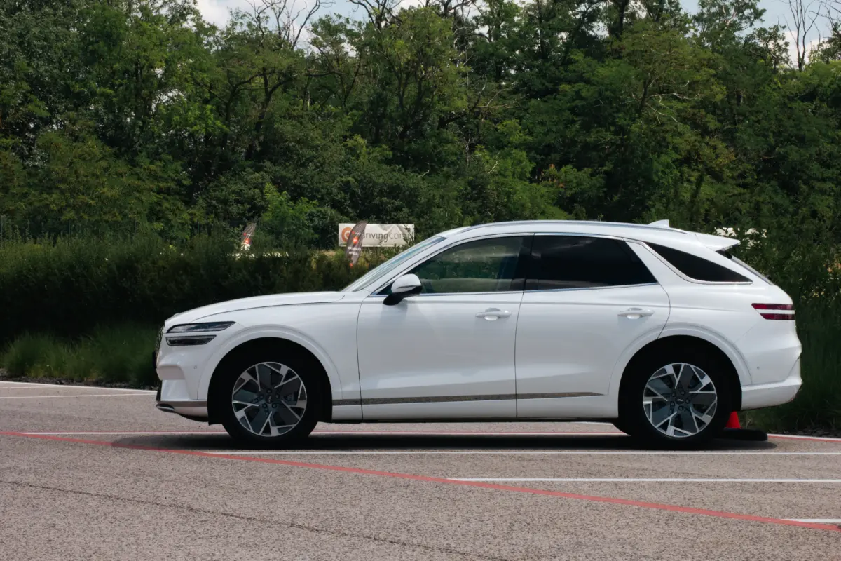 Genesis GV70 Electrified