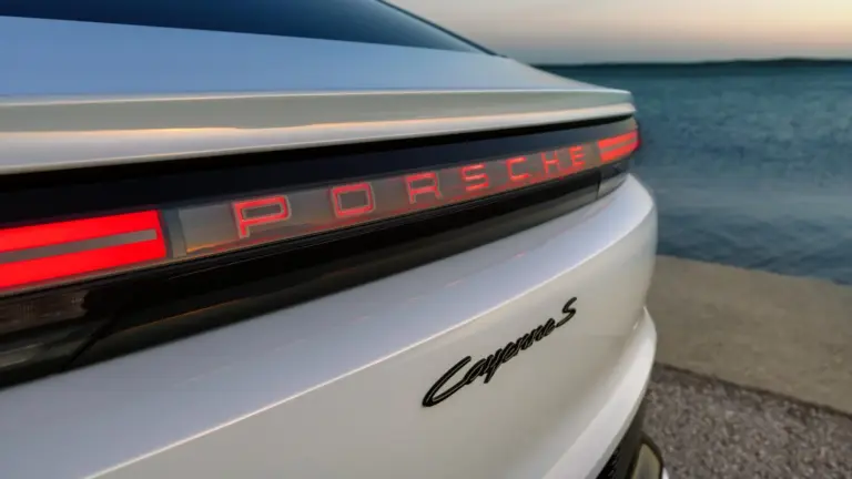 Hivatalos: újabb leépítés jön a Porschénál, 5000 munkahely szűnik meg!