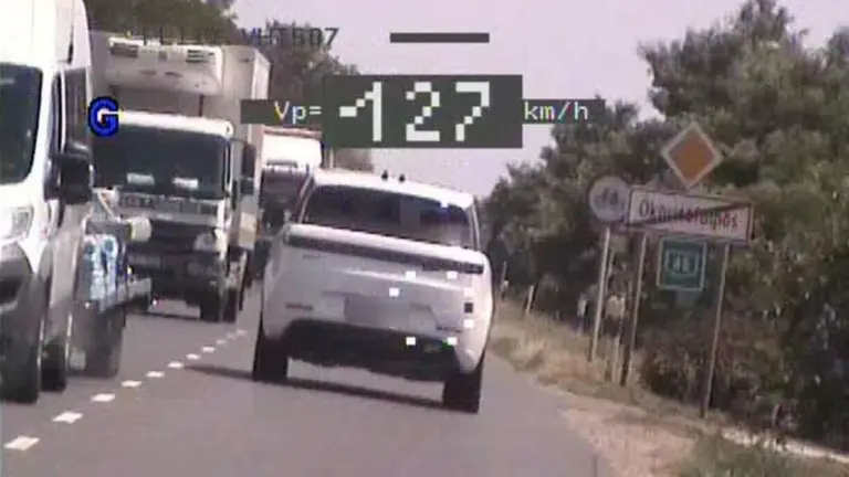 127 km/órával településen belül: íme a hét legdrágább gyorshajtási fotója!