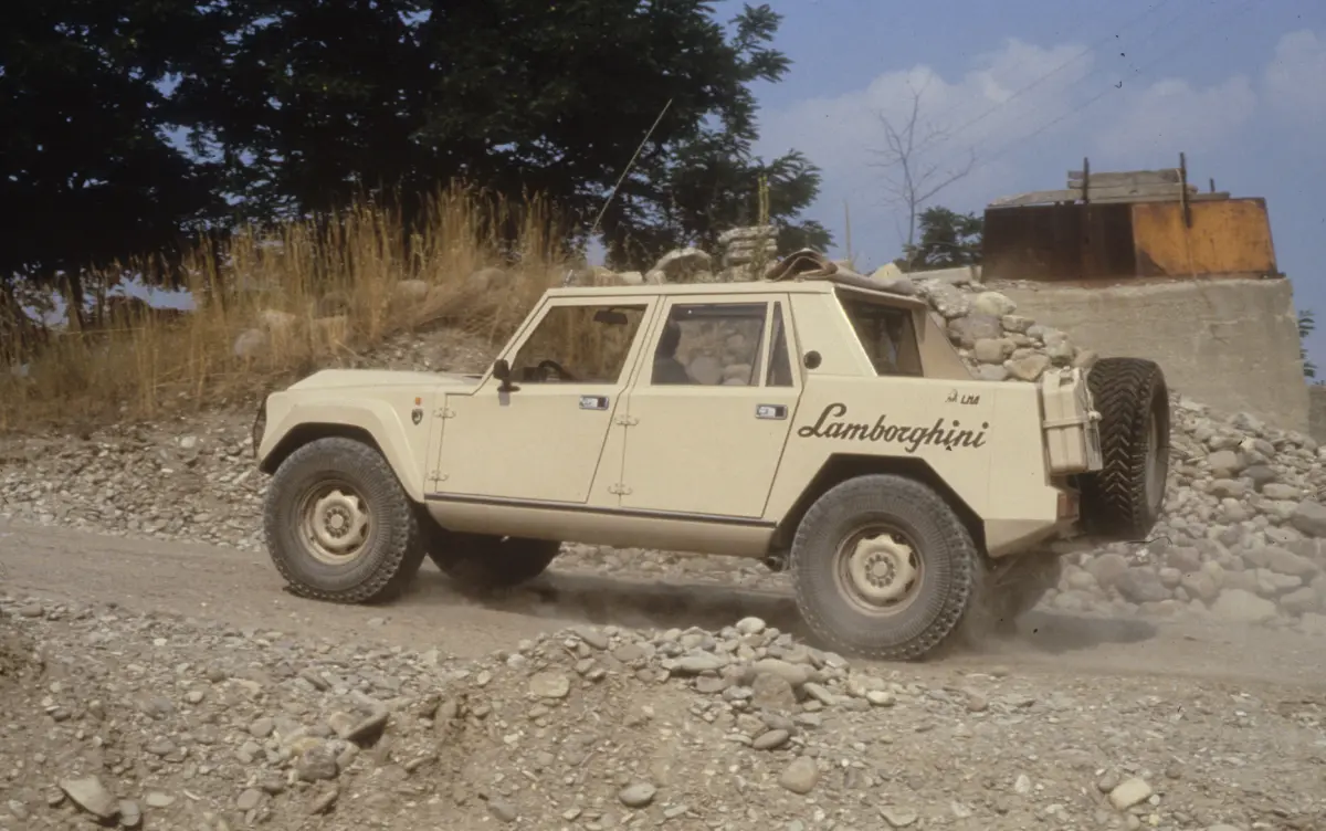 Lambo_LM002 (3)