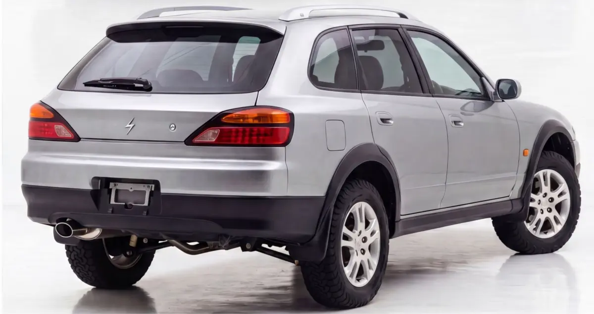 Nissan_Silvia_SUV_2