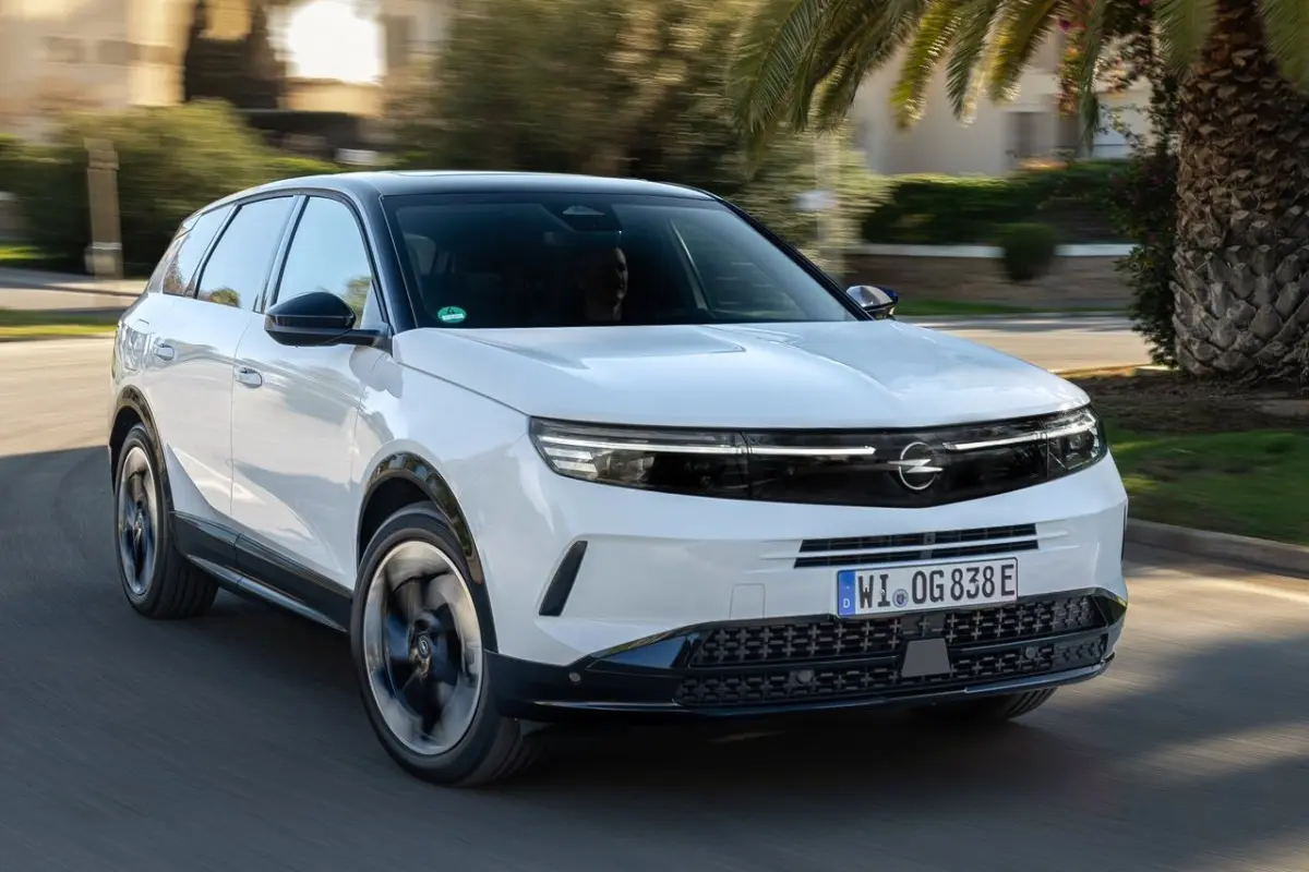 Opel-Grandland_Plug-in_Hybrid-2025-1280-6898dfa5a4b3d1d907923fce5079d55467