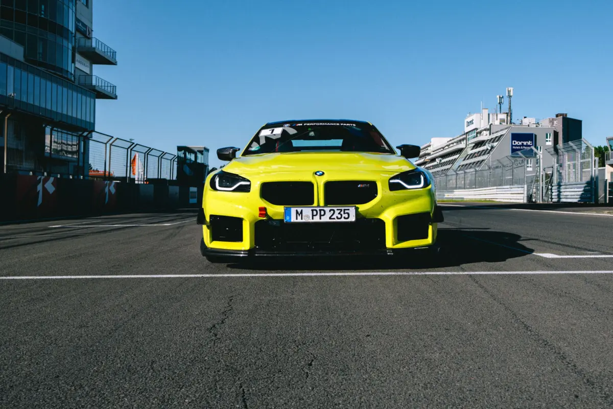 P90649374_highRes_bmw-m2-with-m-perfor