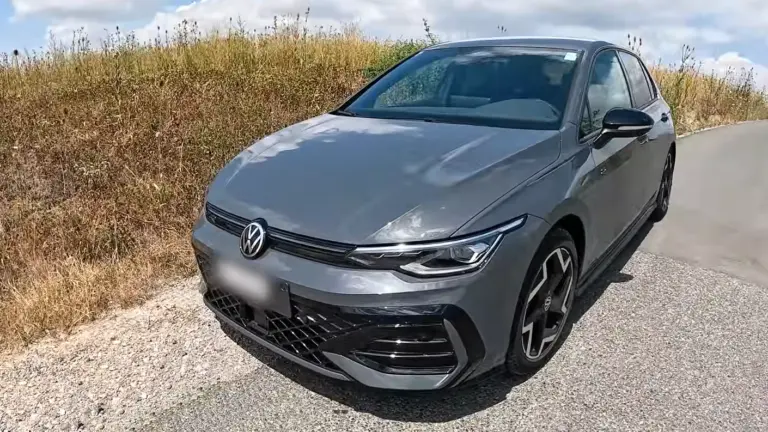 Ezt nem tudja az 1.5 TSI: végsebesség-teszten az új Golf a nagyobbik benzinessel!